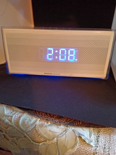 Sig ur4518 radiowecker - sig,